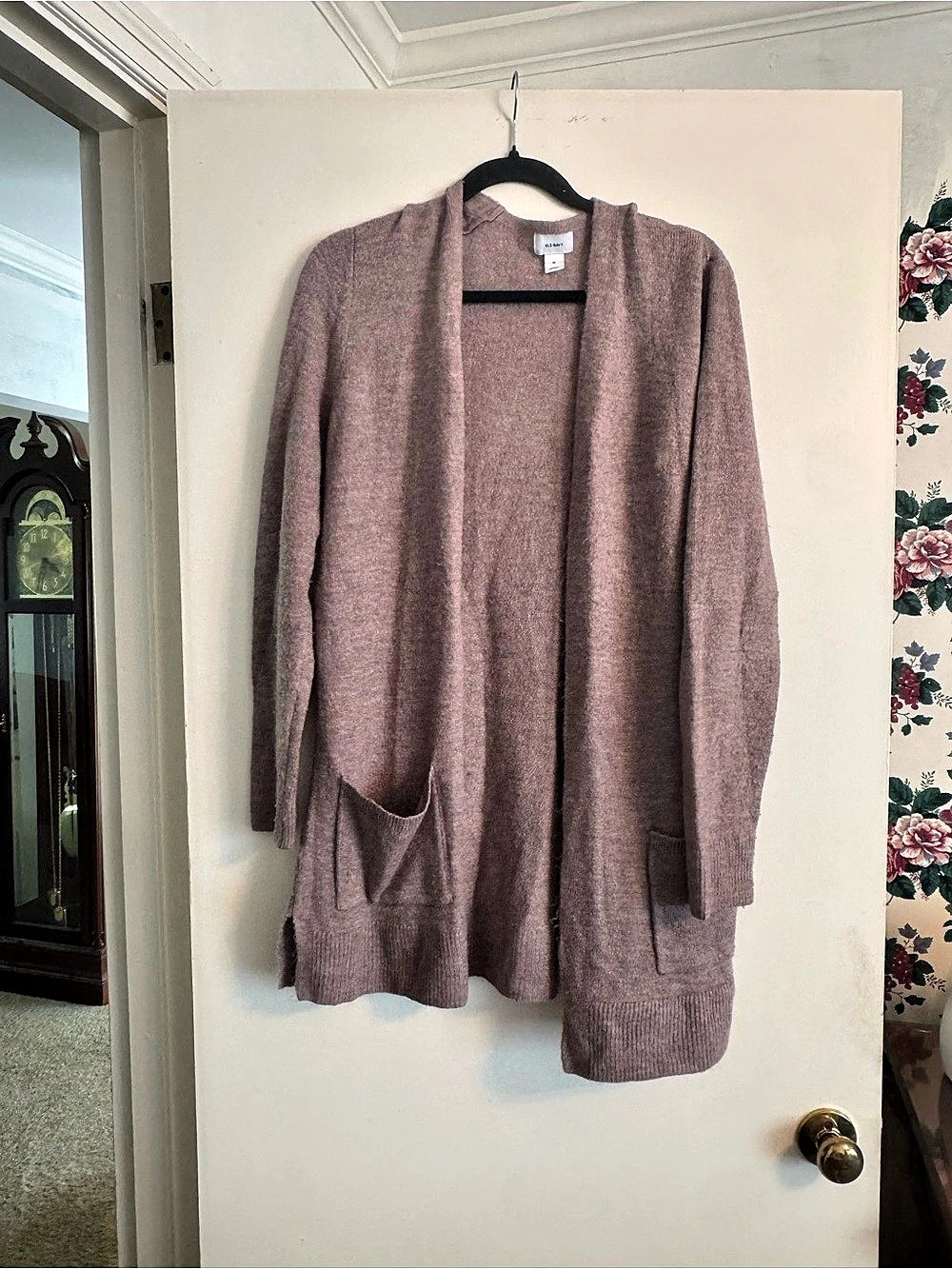 Old Navy Open Front Cardigan in Pink Size Medium Like New